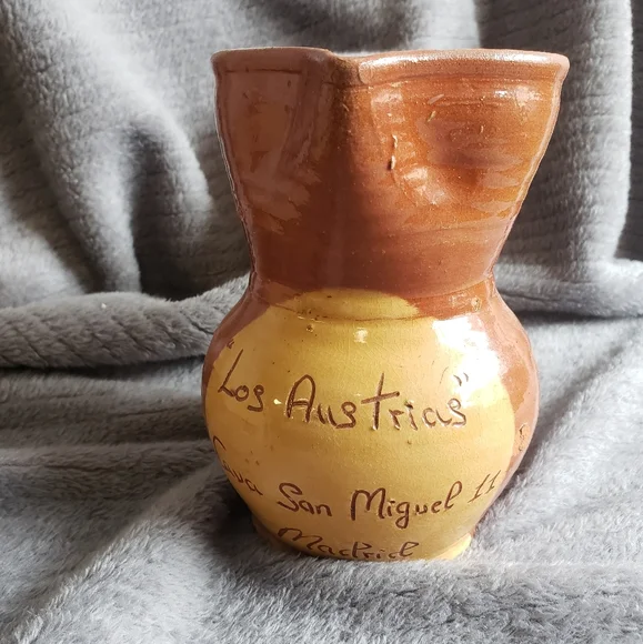 Vintage stoneware 6" pitcher handmade Los Austrias Madrid Spain brown & yellow - Picture 1 of 5